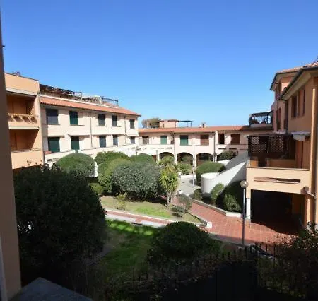 Appartamento Trilocale Al Porto Marciana Marina (Isola d'Elba)