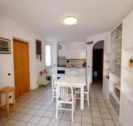Appartamento Trilocale Al Porto *